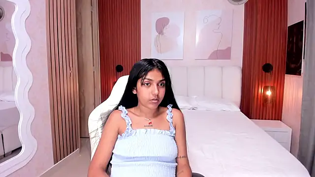 Jessgarcia  online show from October 29, 2025, 9:05 pm