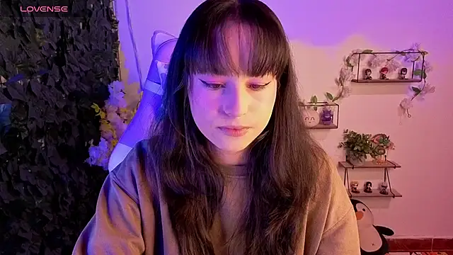 Snapshot of Eymmy_24 chatting on April 15, 2026, 1:34 am Eymmy 24 online show from April 15, 2026, 1:34 am