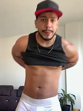 DeimonOficial online show from May 20, 2026, 11:49 am