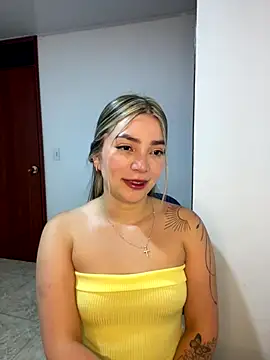 Snapshot of Chantel_sam chatting on September 15, 2025, 2:22 am Chantel sam online show from September 15, 2025, 2:22 am