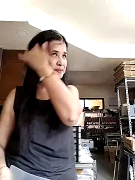 Prettysweetmum online show from September 9, 2025, 12:32 am