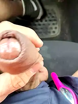 Snapshot of pegaso369 chatting on April 1, 2026, 9:43 am pegaso369 online show from April 1, 2026, 9:43 am