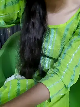 Snapshot of Aarti-kumri chatting on September 23, 2025, 5:54 am Aarti-kumri online show from September 23, 2025, 5:54 am