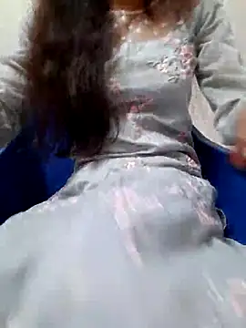 Snapshot of Aarti-kumri chatting on October 11, 2025, 5:28 am Aarti-kumri online show from October 11, 2025, 5:28 am