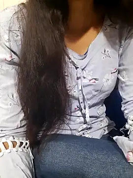 Snapshot of Aarti-kumri chatting on November 3, 2025, 5:25 pm Aarti-kumri online show from November 3, 2025, 5:25 pm