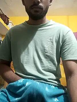 Snapshot of mayur_raaje chatting on August 2, 2026, 4:49 pm mayur raaje online show from August 2, 2026, 4:49 pm
