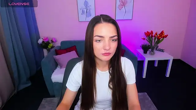 MyEllaLuvs online show from September 17, 2025, 8:21 pm