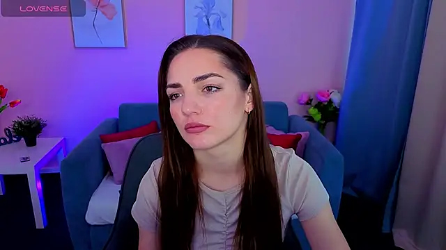 MyEllaLuvs online show from September 28, 2025, 1:38 pm