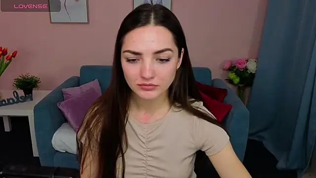 MyEllaLuvs online show from October 21, 2025, 8:20 pm