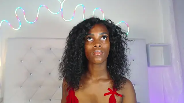 tatixxxvega online show from September 25, 2025, 2:10 pm