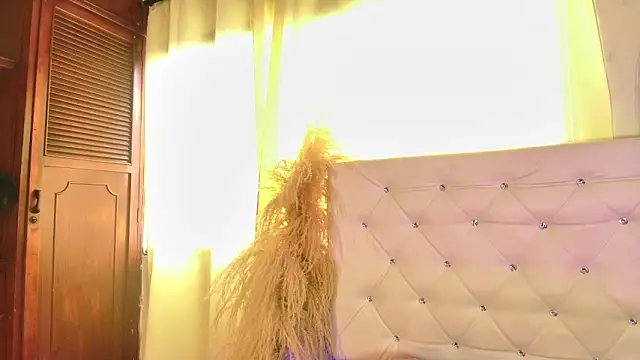 tatixxxvega online show from February 28, 2026, 12:50 pm