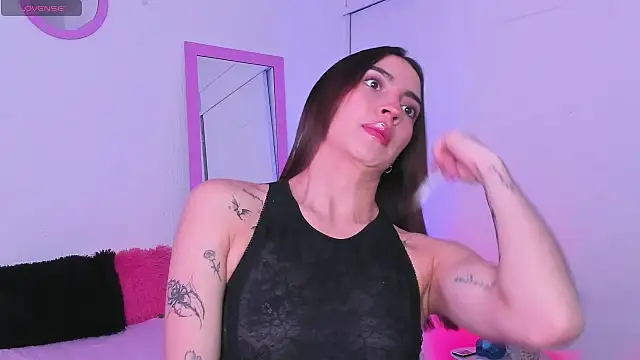 Snapshot of Aryane_art_ chatting on September 11, 2025, 5:57 pm Aryane art online show from September 11, 2025, 5:57 pm