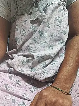 Snapshot of smartangel_telugu chatting on October 1, 2025, 6:14 pm smartangel telugu online show from October 1, 2025, 6:14 pm