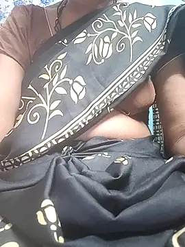 Snapshot of smartangel_telugu chatting on October 6, 2025, 4:26 pm smartangel telugu online show from October 6, 2025, 4:26 pm