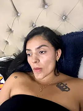 AnaaFaith  online show from November 2, 2025, 11:40 pm