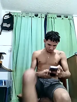 Manuel Mateus1 online show from September 29, 2025, 12:27 am