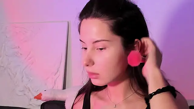 emma craftt online show from September 14, 2025, 11:42 am