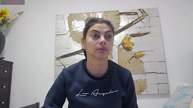 Snapshot of LadyLiia chatting on December 2, 2024, 4:53 am LadyLiia online show from December 2, 2024, 4:53 am