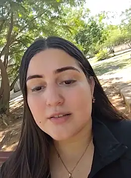 barbielamaravilla11 online show from September 23, 2025, 2:31 pm