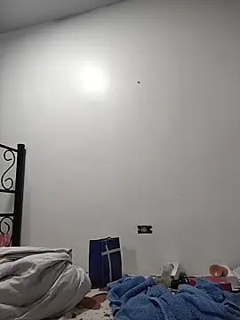 barbielamaravilla11 online show from April 21, 2026, 12:45 am