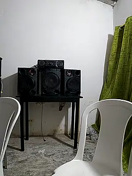 giannis090 online show from September 27, 2025, 4:06 am