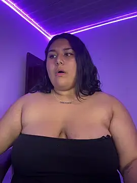 Nicky-222 online show from December 5, 2025, 2:20 am