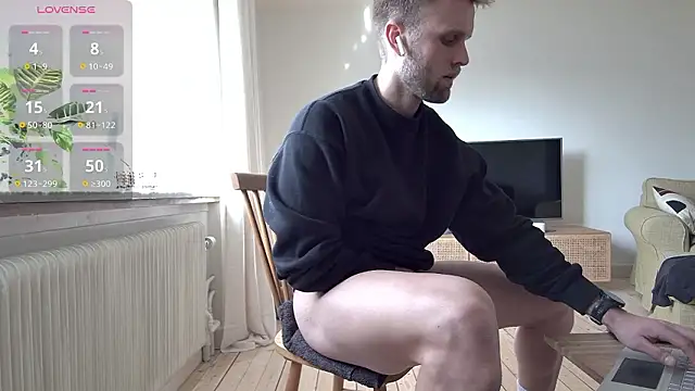 bubblebuttnes online show from March 11, 2026, 12:11 pm