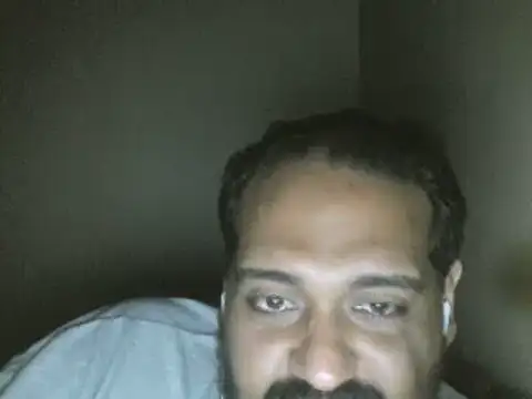 elpoop7305 online show from November 15, 2025, 12:30 am