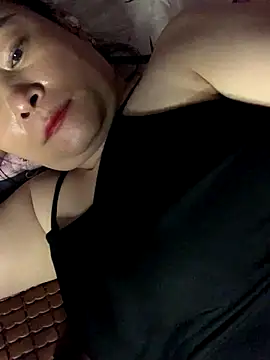 scent-sweet online show from September 23, 2025, 6:33 pm
