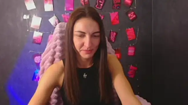 Aurora Loveu online show from December 17, 2025, 11:22 pm