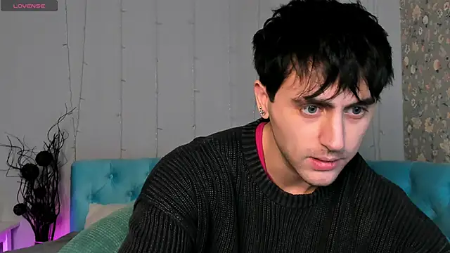 Oscar Miller  online show from February 6, 2026, 9:07 pm