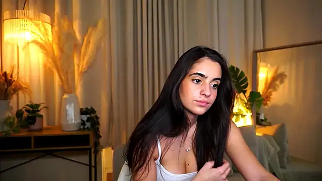 miilky wayy online show from October 22, 2025, 4:07 pm