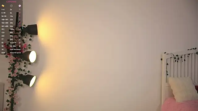 IsobelCashin online show from February 28, 2026, 3:07 am