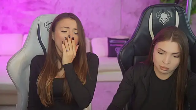 Luna secretgirl online show from October 29, 2025, 8:05 am