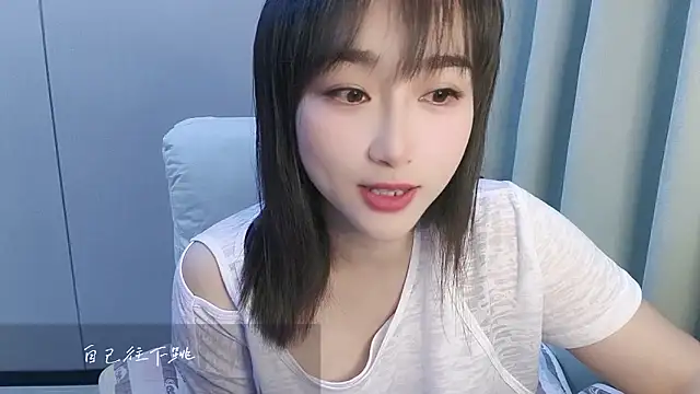 Snapshot of Honeysexy-1 chatting on October 14, 2025, 3:57 pm Honeysexy-1 online show from October 14, 2025, 3:57 pm