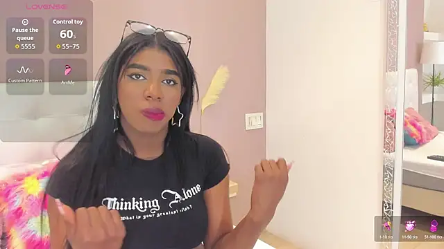 KendraChavez  online show from September 9, 2025, 8:52 pm