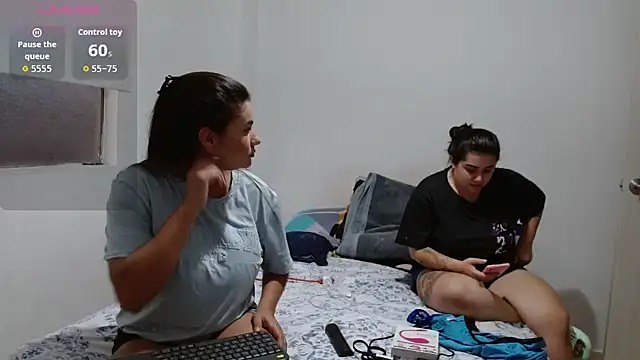 Laia Gomez online show from November 29, 2025, 10:57 pm