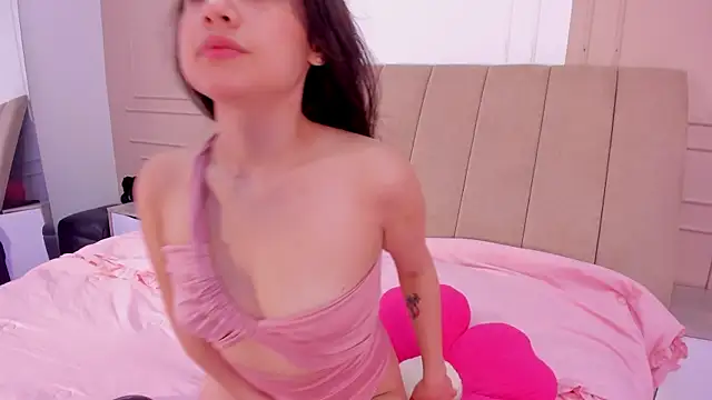 Snapshot of ameliiaa_smith chatting on June 5, 2026, 10:48 pm ameliiaa smith online show from June 5, 2026, 10:48 pm