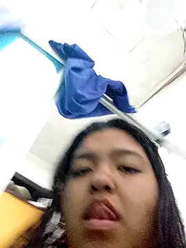 panquevis 22 online show from November 14, 2025, 9:46 pm