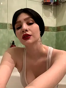 Steffy Red Candy online show from November 11, 2025, 9:26 pm