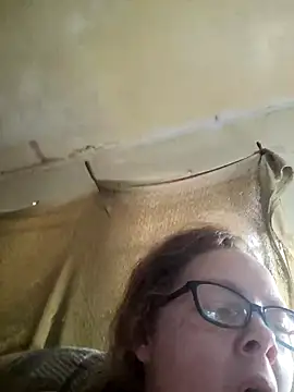 countrymomma online show from September 10, 2025, 1:55 pm