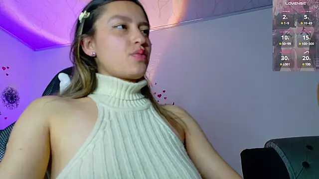 Snapshot of AnniexMichaelLive chatting on May 5, 2026, 3:58 am AnniexMichaelLive online show from May 5, 2026, 3:58 am