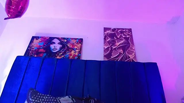 Annie switt online show from April 12, 2026, 4:39 am