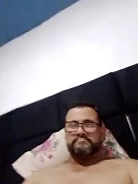 jssaf online show from December 19, 2025, 5:53 pm