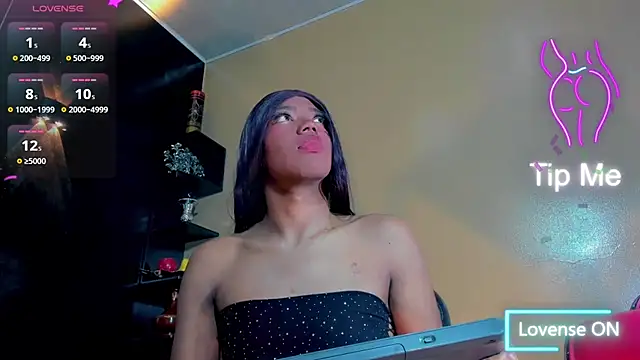 bayolet  online show from September 21, 2025, 11:45 am