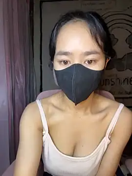 TiNa 04 online show from October 22, 2025, 11:48 pm