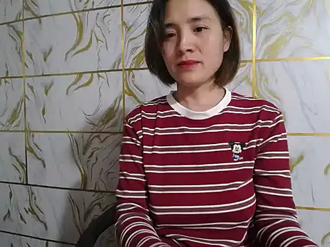 Lyzizi lovely09 online show from November 22, 2025, 12:37 pm