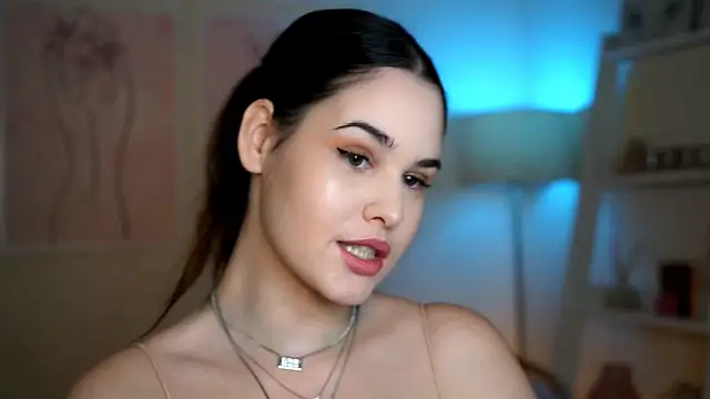 BustyGff online show from October 15, 2025, 8:25 am