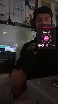 Snapshot of StrokingDaddy4 chatting on February 25, 2026, 11:20 am StrokingDaddy4 online show from February 25, 2026, 11:20 am