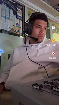 Snapshot of StrokingDaddy4 chatting on February 27, 2026, 11:21 am StrokingDaddy4 online show from February 27, 2026, 11:21 am